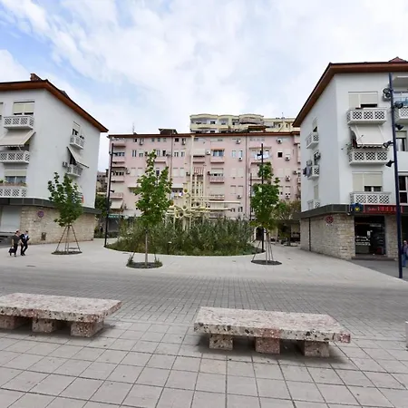 Centrum 호텔 티라나