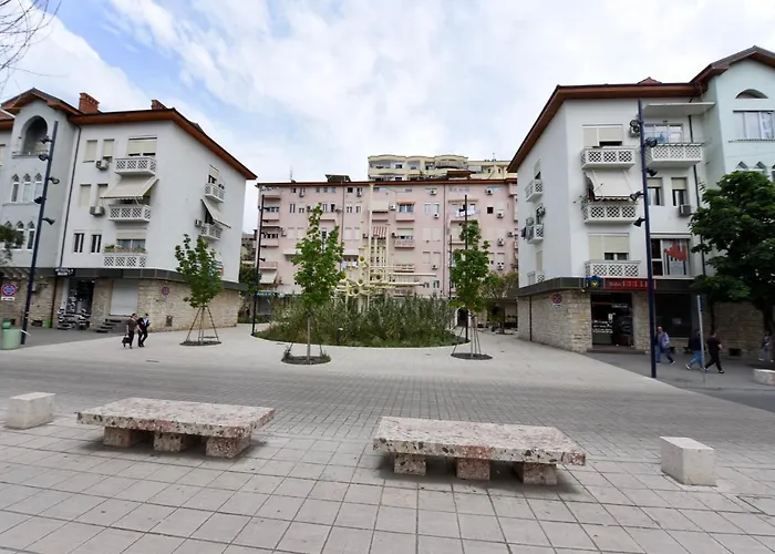 Centrum 호텔 티라나