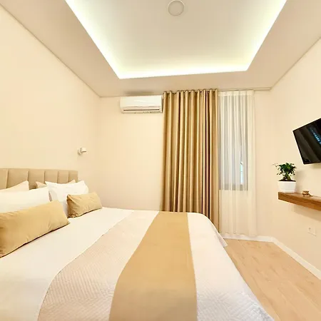 森特鲁姆酒店 3*